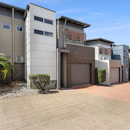 Vila Quarterdecks Retreat Urangan Exteriér fotografie