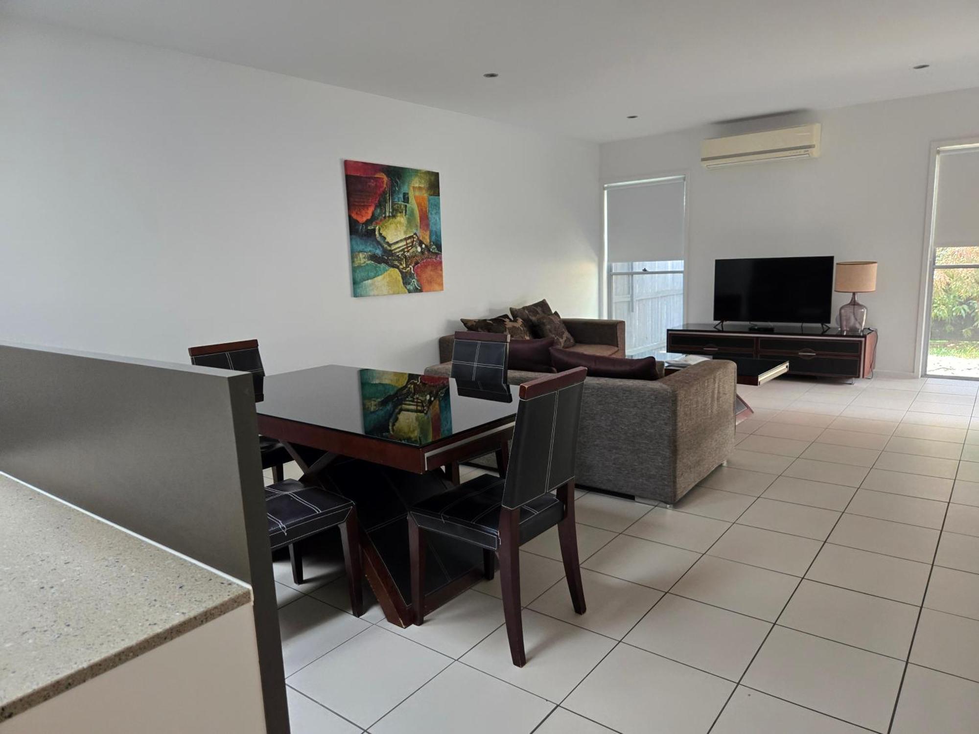 Vila Quarterdecks Retreat Urangan Exteriér fotografie